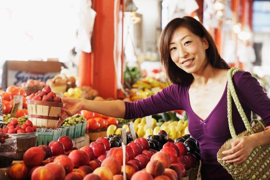 Woman shopping for produce